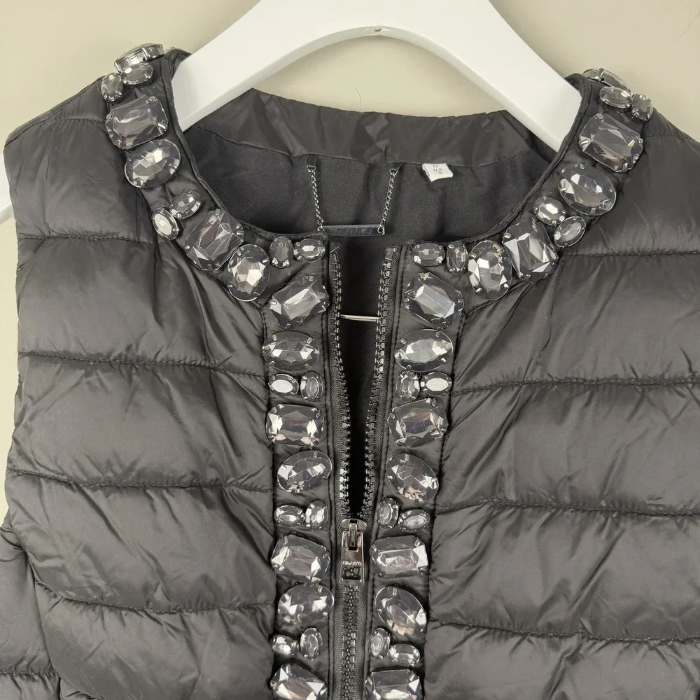 Women's Chicos Quilted Black Embellished Jeweled Puffer Vest SZ-0-U.S. Small